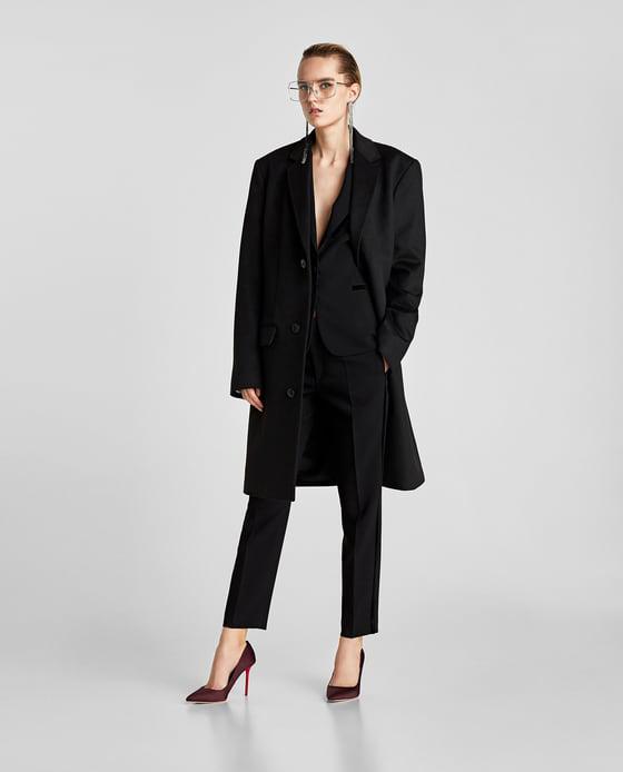 This stylish £69.99 Velvet Contrasting Collar Tuxedo Blazer from Zara