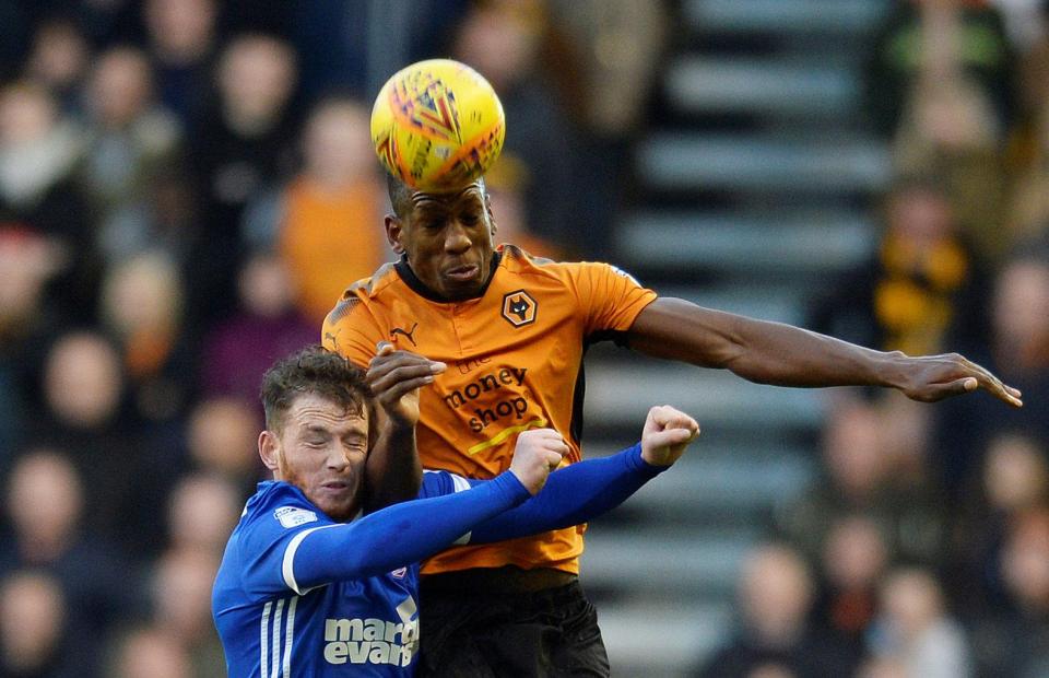  Willy Boly climbs highest to beat Joe Garner to a header