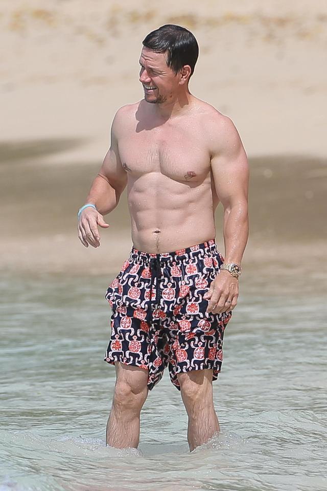  Mark looked ripped as ever on his hols