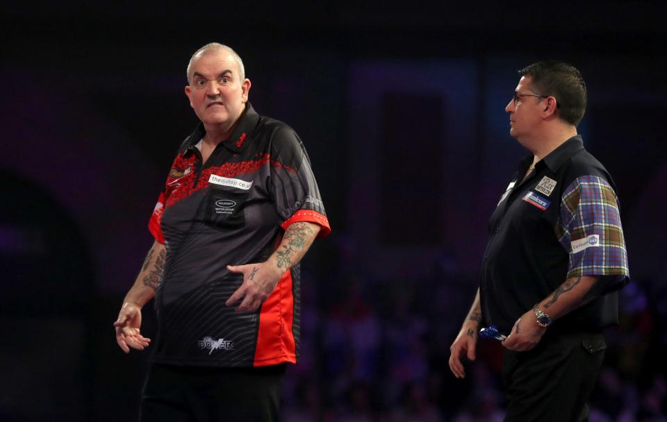  Phil Taylor will face Jamie Lewis in the semi-final