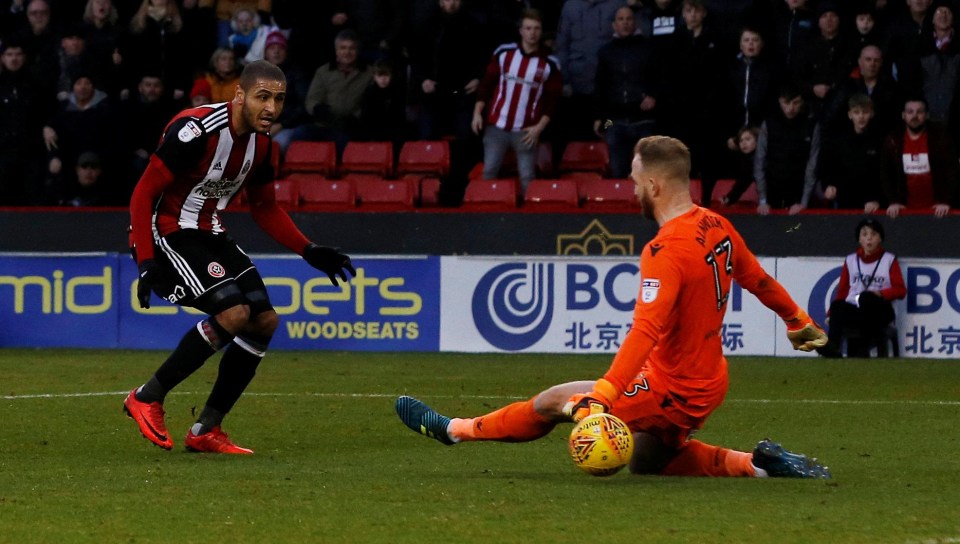 Leon Clarke spurns a great chance to equalise for the Blades