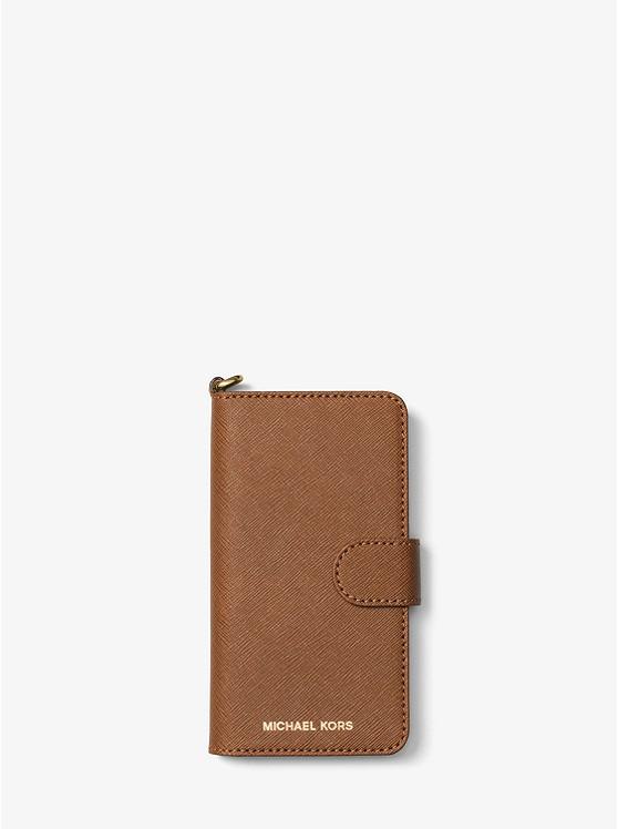  This chic phone case is punctuated with pockets and card slots so that it can double as a wallet