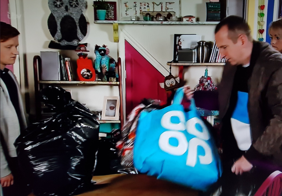  Kirk Sutherland can be seen bringing in a bag of shopping from Co-Op in one scene