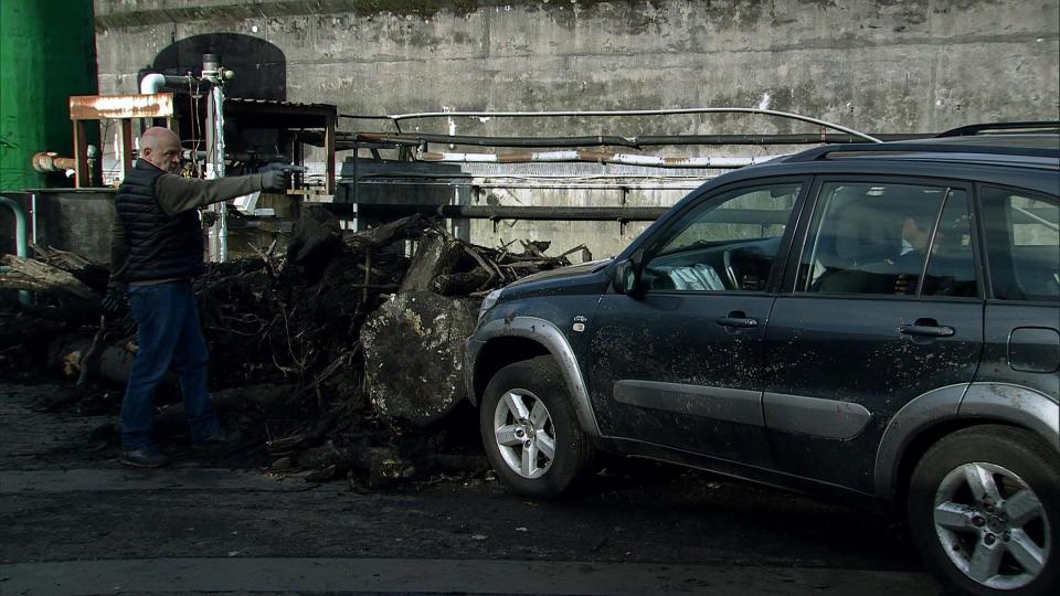  Instead he turned the gun on the car's petrol tank