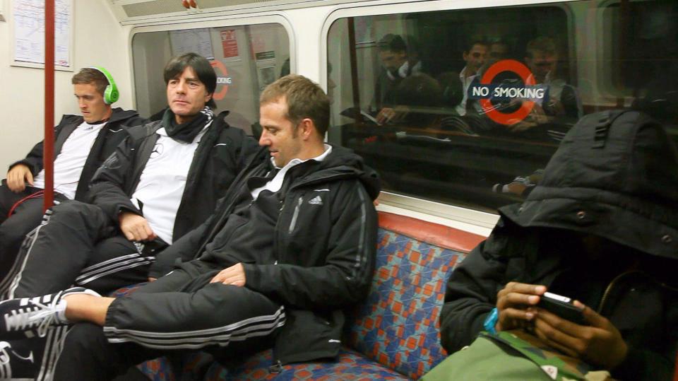  The German national team went to Wembley Park for a friendly against England