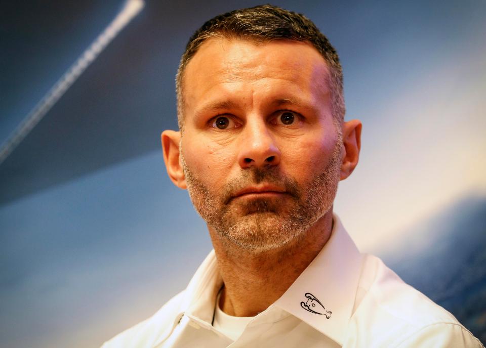  Ryan Giggs has been interviewed to become the new manager of Wales