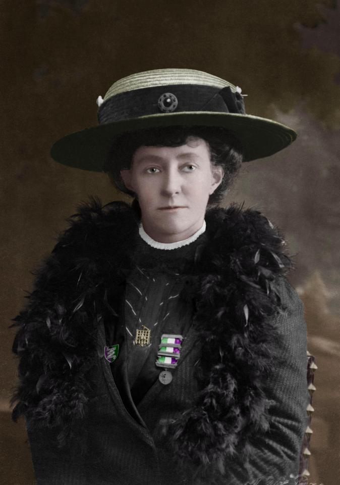  Emily Wilding Davison (1872-1913) died after throwing herself in front of the King's horse at the Derby