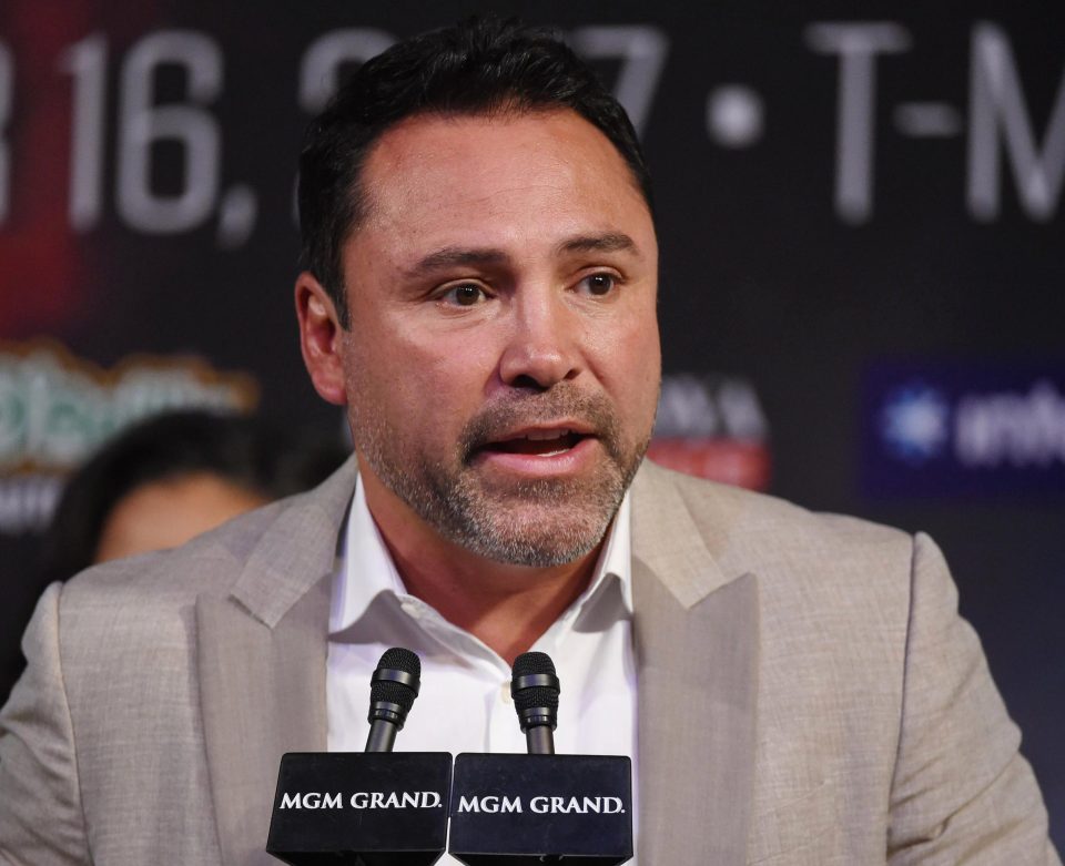 Oscar De La Hoya has not ruled out the possibility of working with UFC boss Dana White to promote boxing fights