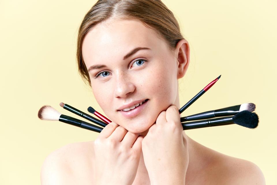  Our brushes pick up high amounts of bacteria which can cause breakouts and redness