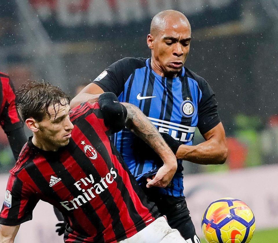  West Ham in talks to sign Joao Mario on loan