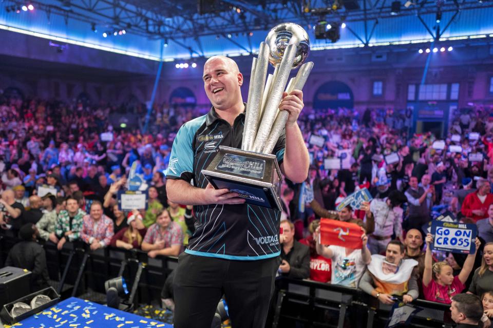  Rob Cross shocked the world to win the World Darts Championship