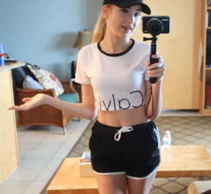  Mia paired the logo crop top with £2.26 black shorts and a faux suede cap, which was priced at £1.48