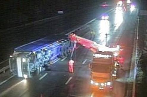  Motorists faced delays on the M5 through the night and into the morning after two lorries overturned during Storm Eleanor