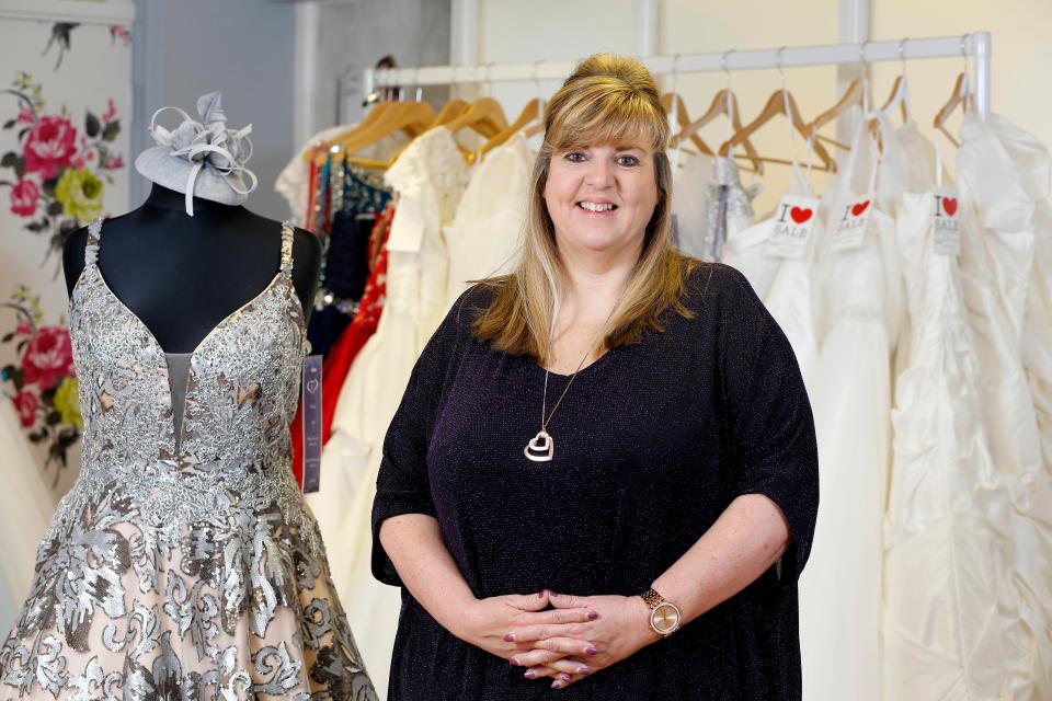  The business concept is based on Jane's experience - being plus size herself she understands the needs of curvier women