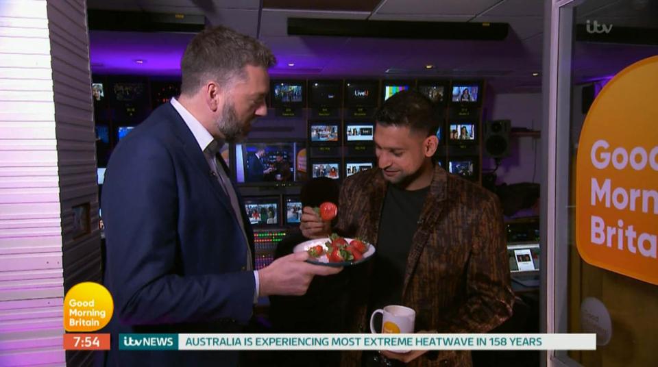  Amir and Iain share strawberries together on Good Morning Britain