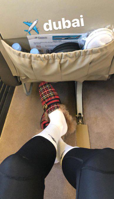  Marcos Rojo showed off his extraordinary Gucci slippers on his way to Dubai