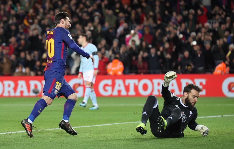  Messi fires past Celta keeper Sergio Alvarez for the opening goal