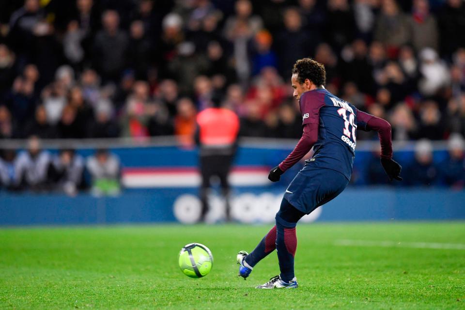  Neymar took the penalty against Dijon despite already scoring a hat-trick