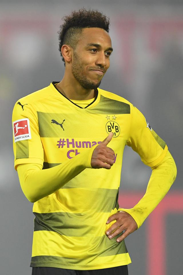  Arsenal want to wrap up the signing of Aubameyang early next week