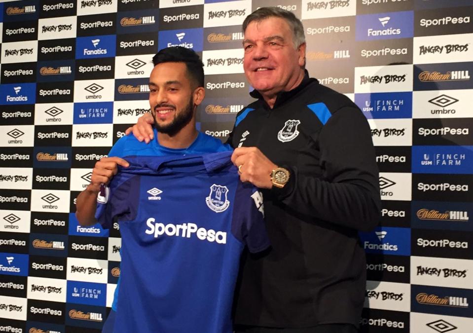  Sam Allardyce could hand Theo Walcott his Everton debut after signing him for £20m