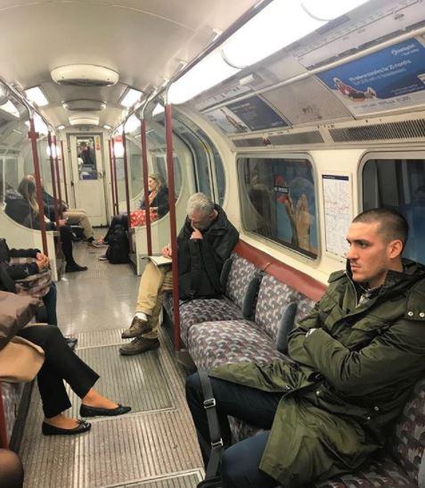  Oriol Romeu poked fun at Mesut Ozil when he took the Tube