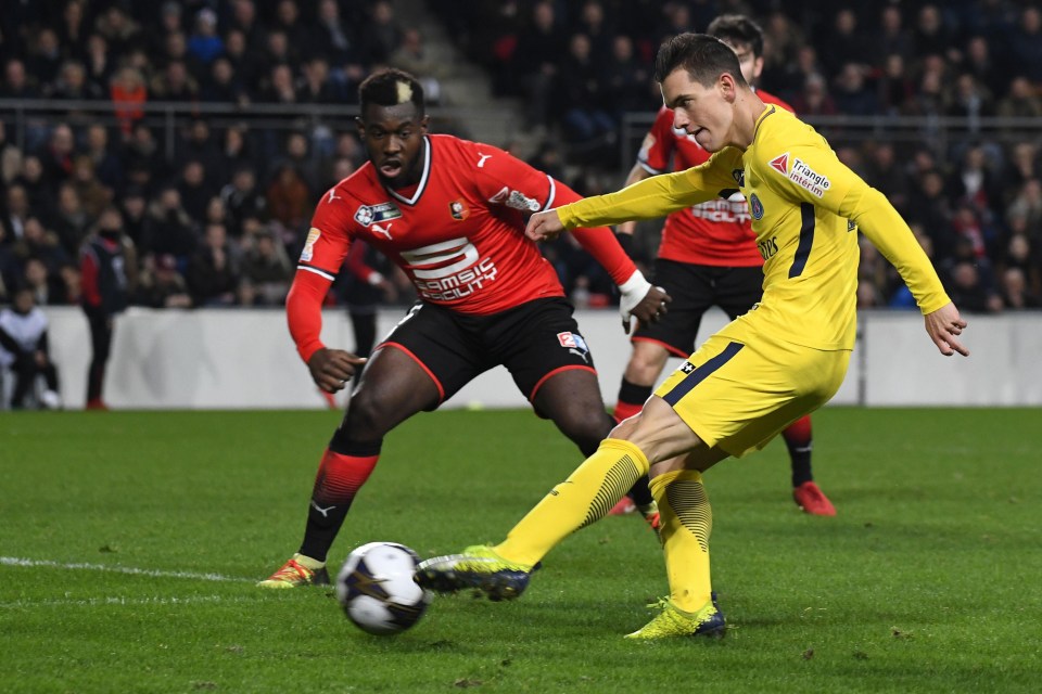 Giovanni Lo Celso puts PSG three ahead with a low strike