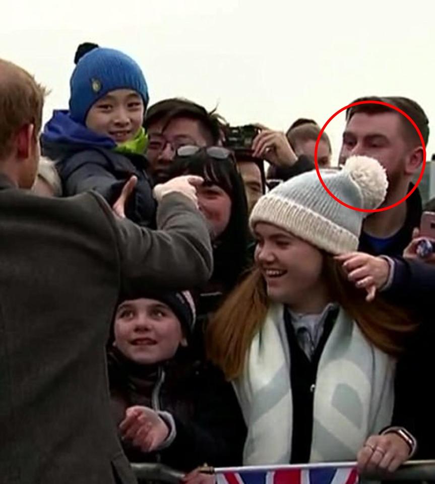  Harry compliments the ginger bearded well-wisher (circled), shouting 'love your beard!'