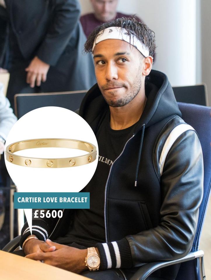  Pierre-Emerick Aubameyang wears a Cartier bracelet