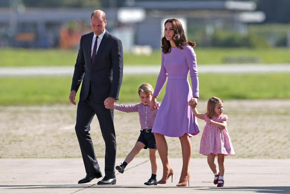  Prince William and Kate Middleton have banned iPads and electronic devices from their kids