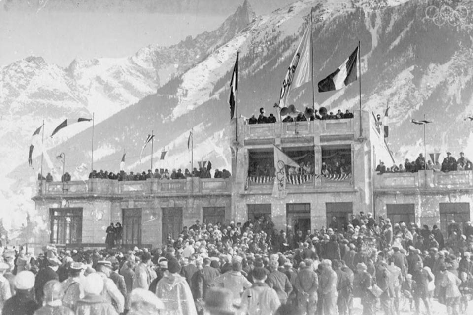  The first Winter Olympics proved popular with fans who flocked to Chamonix for the competition