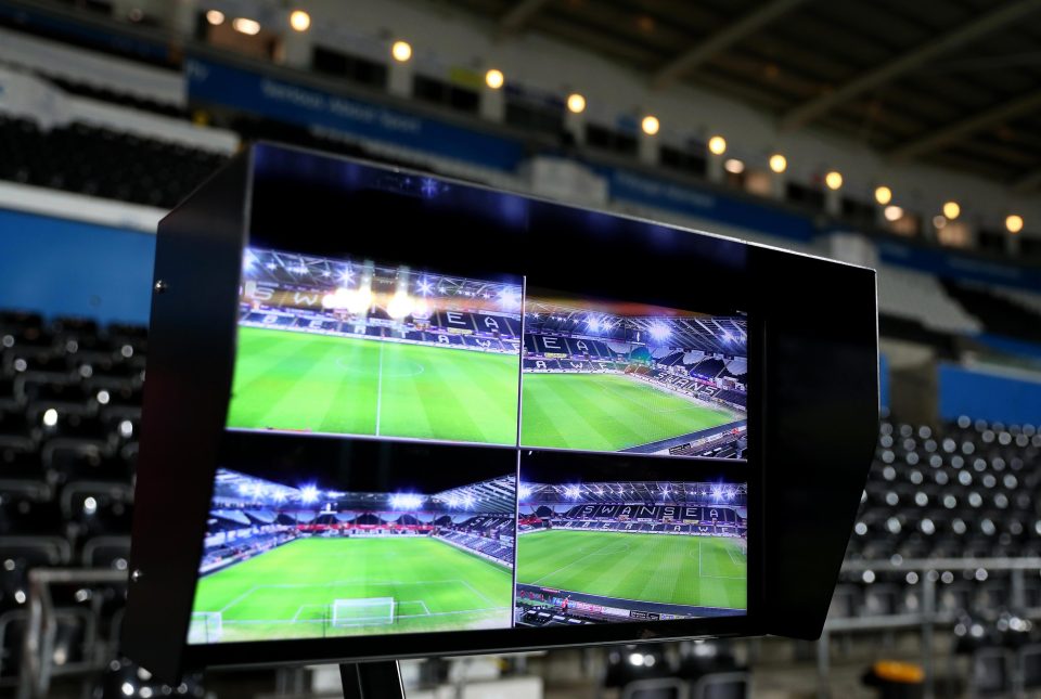  A Portuguese TV station is planning to bring VAR into fans' homes with new programme