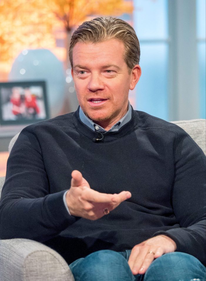  Max Beesley flirted with Lorraine Kelly on today's show