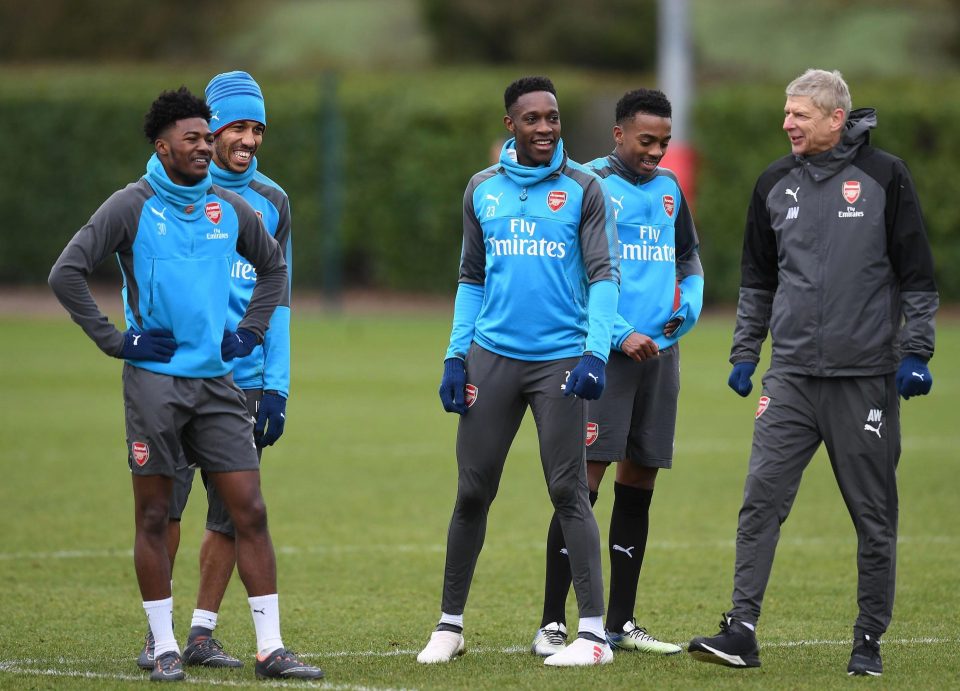  Arsenal boss Arsene Wenger will have a tricky decision to make over who will be in his starting XI