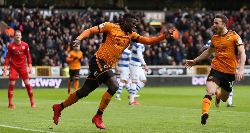  N'Diaye celebrates his strike with Diogo Jota