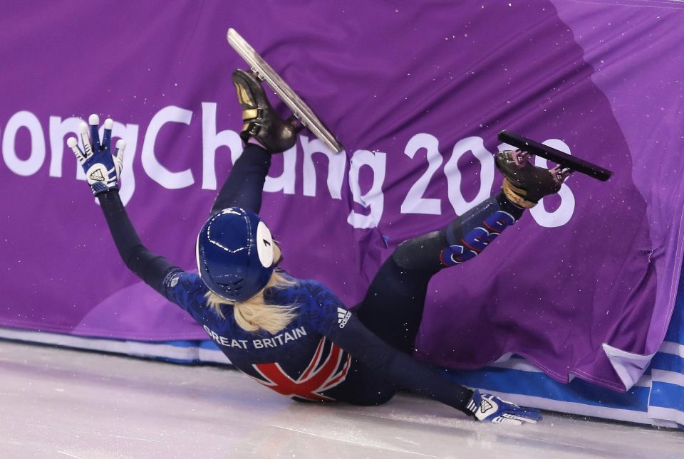  Elise Christie slid into the boards after crashing on the final lap in the 2018 Winter Olympics