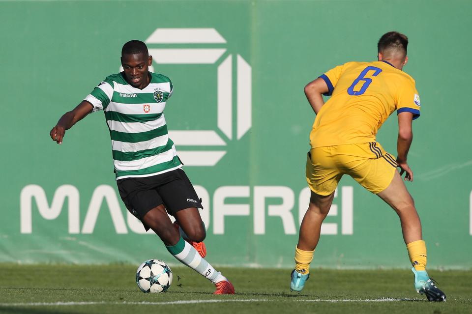  Rafael Leao up against Juventus defender Joao Serrao in a Uefa Youth League match