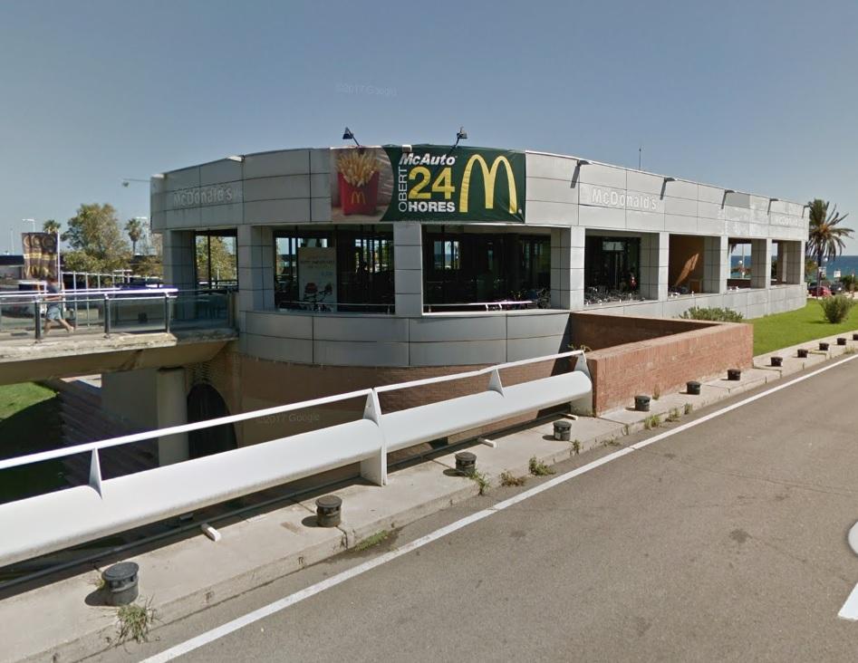  The taxi was stolen from the McDonald's in the Port Olimpic area