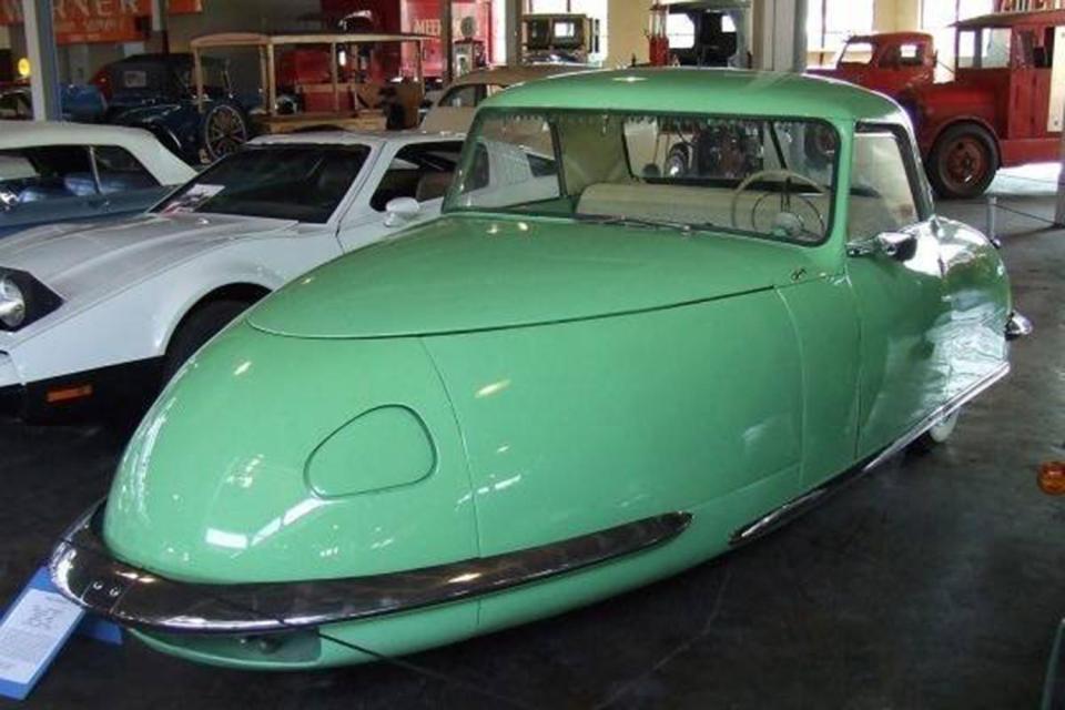  The 1947 Davis Divan looks more like an aquatic vehicle than a car but can fetch tens of thousands with collectors