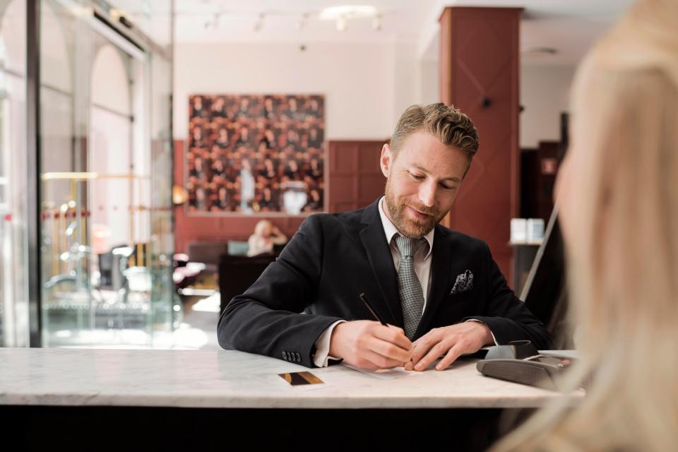 Hotel receptionists can do all sorts of things to annoy rude guests