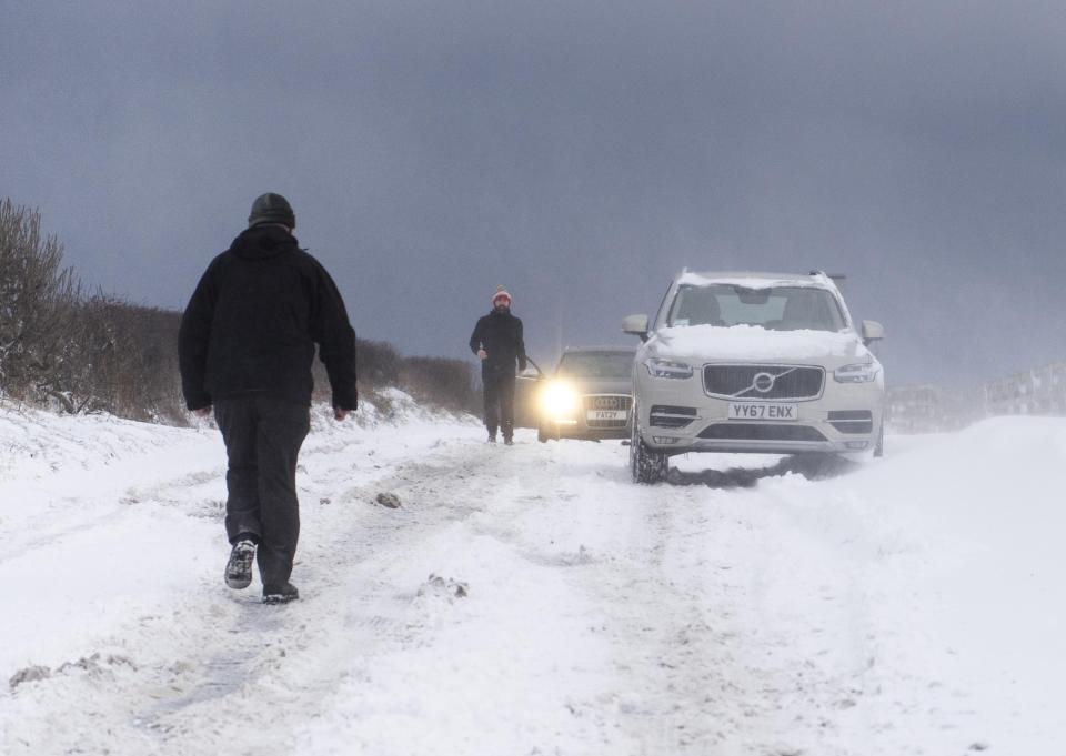  Motorists in Hartlepool, Teeside forced to abandon their vehicles as heavy snow continues to blanket the region