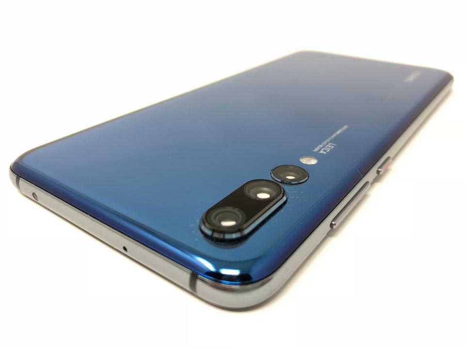  The Pro version of the Huawei P20 has three rear-facing cameras