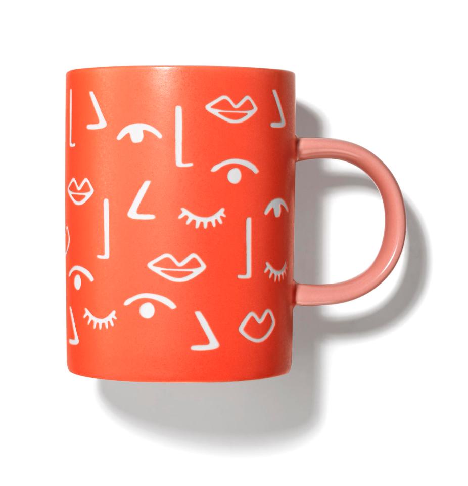  Tea time takes an adorable turn with this peachy mug