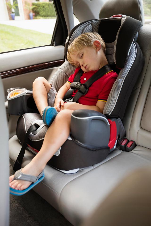  Children up to the age of 12, or under 135cm tall, must use a car seat