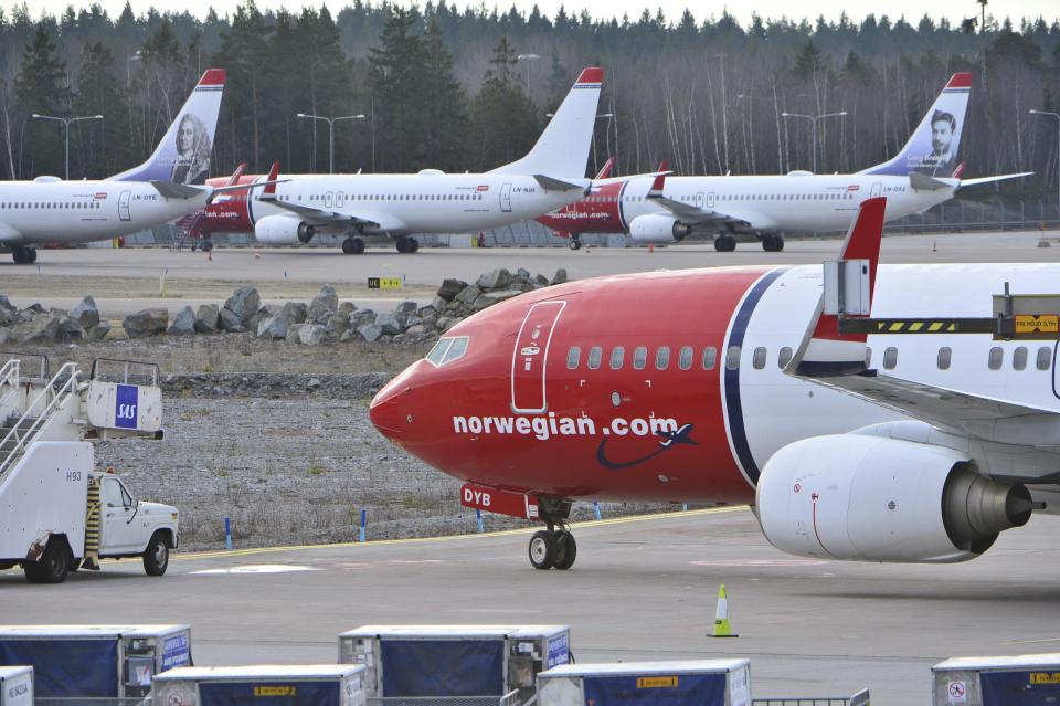  Customers on a Norwegian flight from Gatwick were trapped at the airport for 22 hours