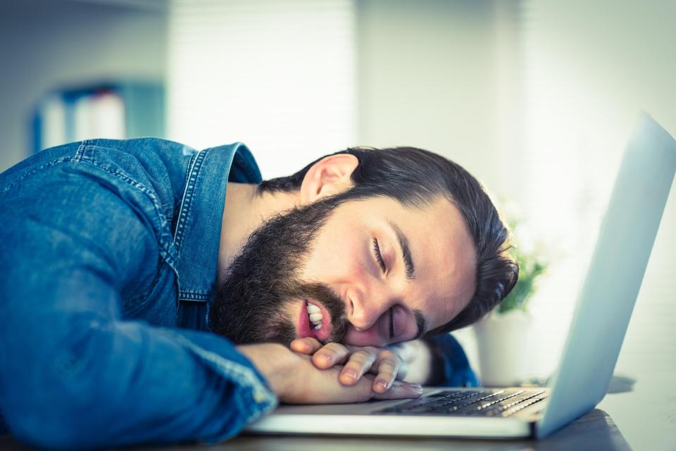  Sleep boffs say we should be given time in the office to take back the hour we lost last night after the clocks went forward