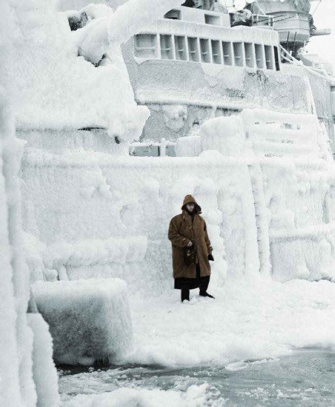  Incredible images show the Arctic Convoy in 1943