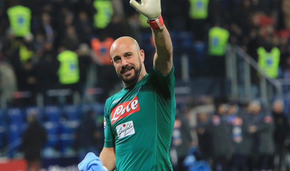 Pepe Reina has reportedly agreed a free transfer to AC Milan from Napoli