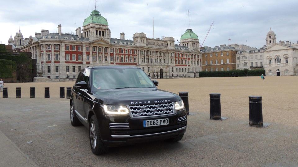  Standard 2013 SE Vogues sold for around £46,000