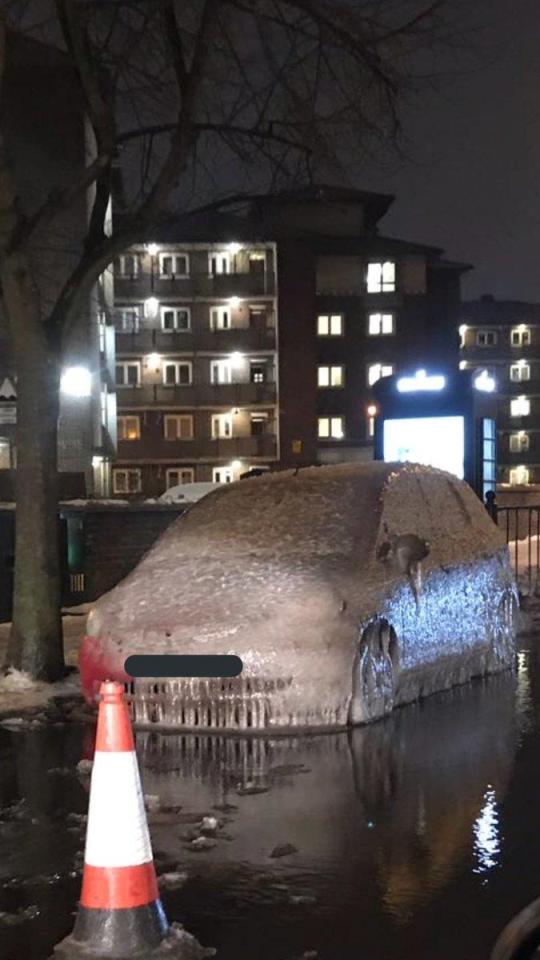  A car became completely frozen in Tower Hamlets, London last night