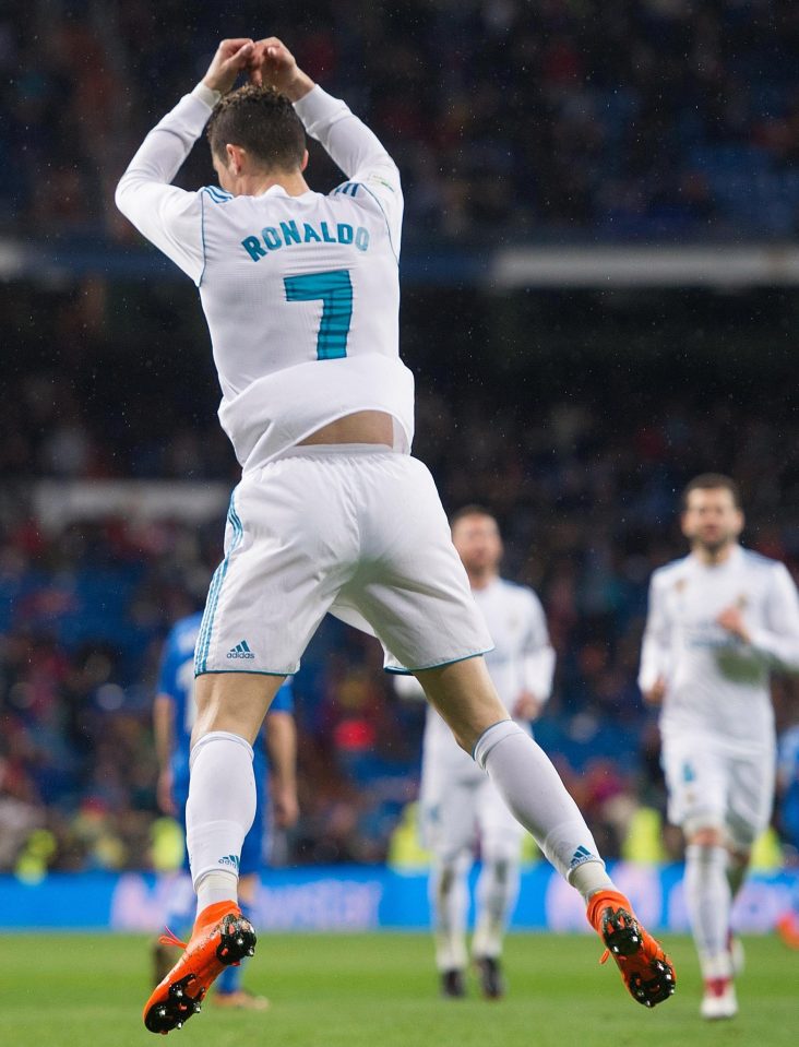  Cristiano Ronaldo scored his 300th and 301st La Liga goals to help Real Madrid back to winning ways